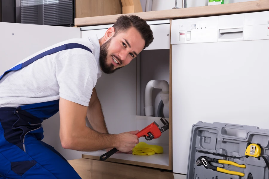 Common Signs You Have A Hidden Water Leak in Potomac, MD Common Signs You Have A Hidden Water Leak in Potomac, MD